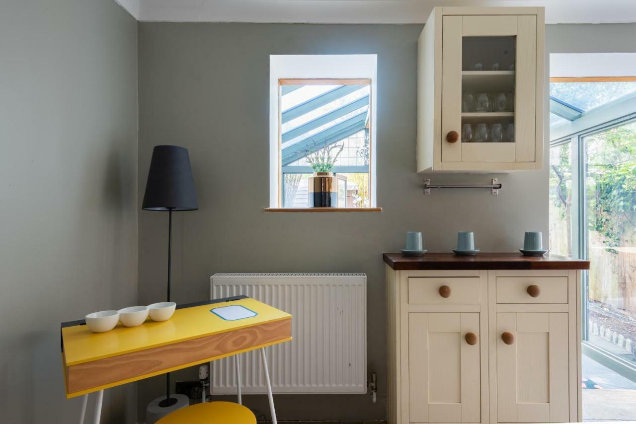 The Madras Cottage - Bright 3Bdr Home With Garden เคมบริดจ์ ภายนอก รูปภาพ